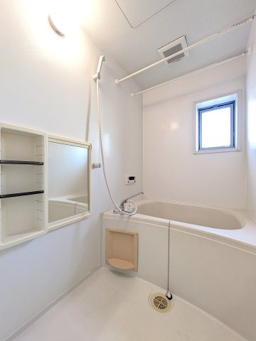 バリュージュAの浴室