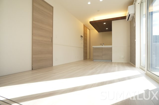 アクアフェリーチェA棟の居間・リビング