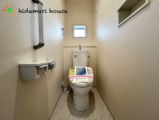 見沼区大谷7期　新築戸建　ブルーミングガーデン01のトイレ