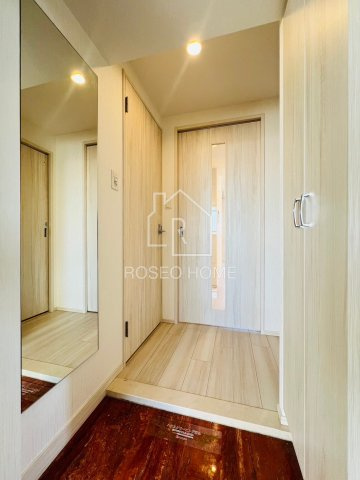 プレジオ都島ASIANの玄関