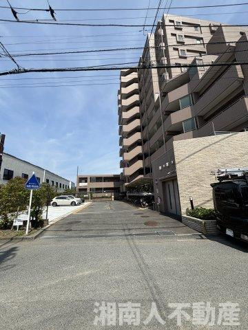 クリオ湘南茅ヶ崎の駐車場