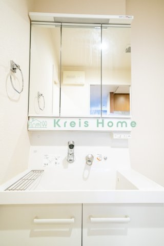 ソレイユ３１０３の独立洗面台