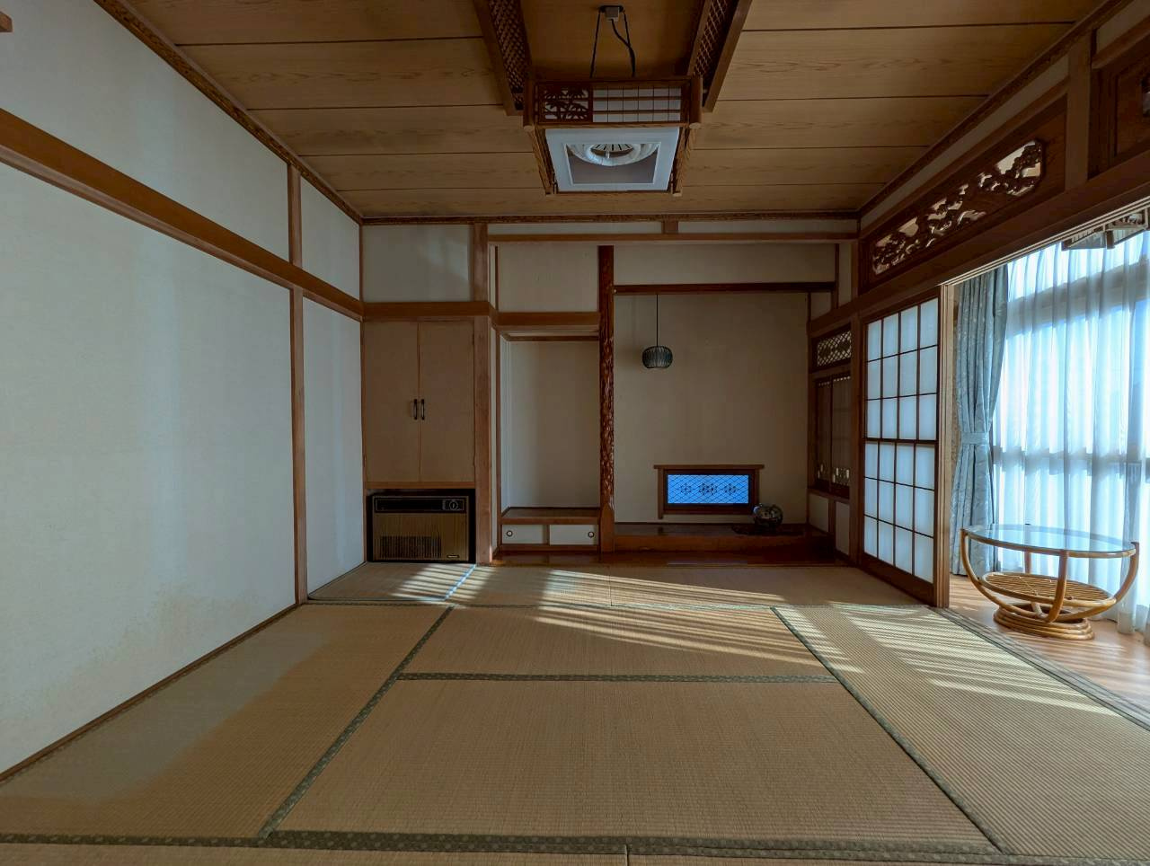 釧路市阿寒町仲町２丁目　中古住宅の洋室