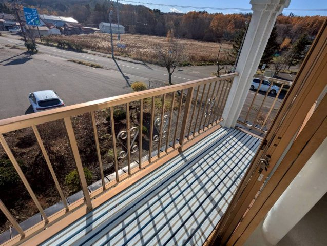 釧路市阿寒町仲町２丁目　中古住宅のバルコニー