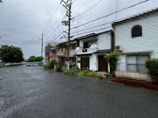 【前面道路含む現地写真】 | 【浴室】時間短縮でシャワーだけの方も多いですが、一日の疲れを癒すため湯船に浸かれば心身ともにリラックスできますね♪