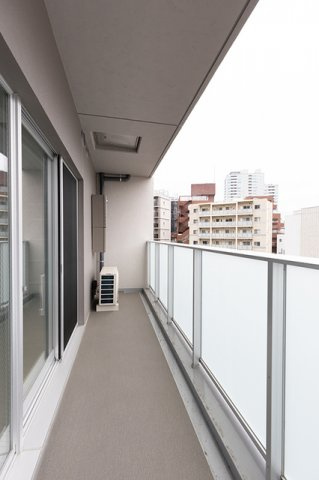 フィシオ飯田橋のバルコニー|※写真は同タイプ住戸です。