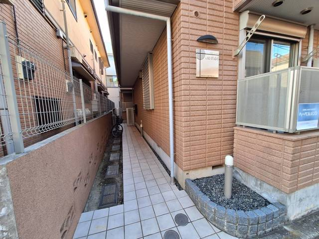 リソ　ステュディオのエントランス