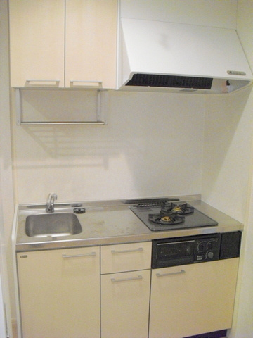 リソ　ステュディオのキッチン|料理の幅も広がるグリル付２口ガスシステムキッチン