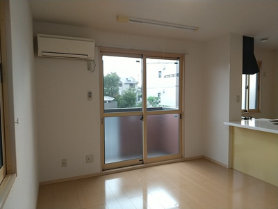 【居間・リビング】 | ヴィラ・メルベーユ