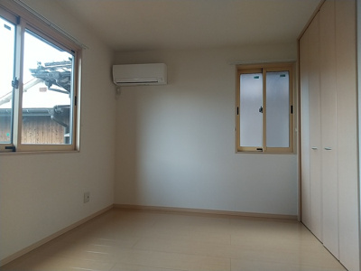 【洋室】 | ヴィラ・メルベーユ