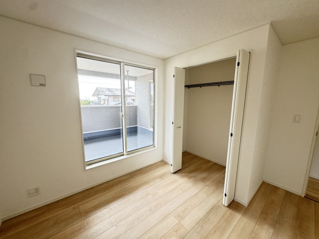 クレイドルガーデン前橋市茂木町第５　１号棟の収納|2階洋室2収納です