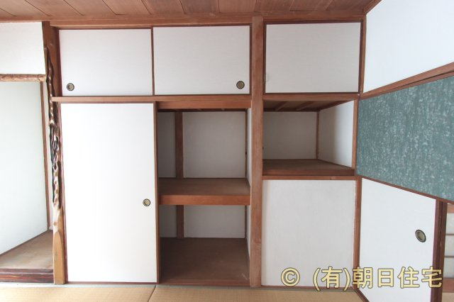 平和荘の収納