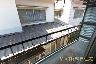 【バルコニー】 | 平和荘