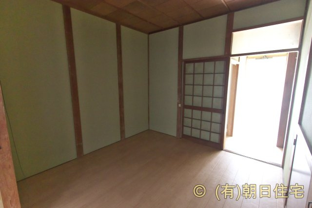 平和荘の居間・リビング