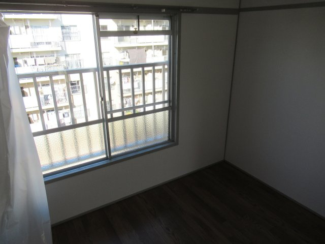 兵庫県公社　姫路市川３号棟の洋室|コンパクトで使いやすい洋室です