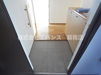 【玄関】 | 青葉の森公園通り9号棟 | 明るい玄関です