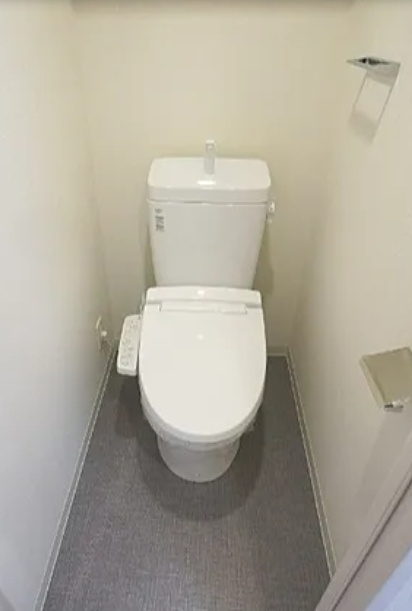 プレサンス新大阪ジェイズのトイレ