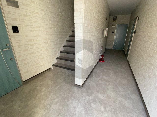 Act布施のロビー