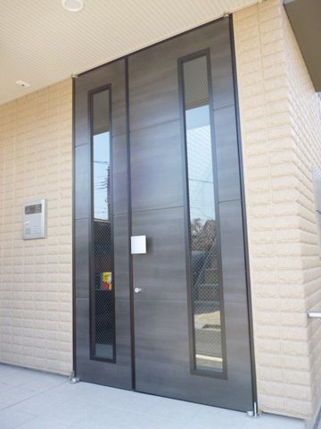 Ｗｏｏｄｍｏｎｔ　Ｃｏｕｒｔのエントランス|★オートロック対応エントランス★
