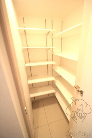 アバンティうめきたの玄関