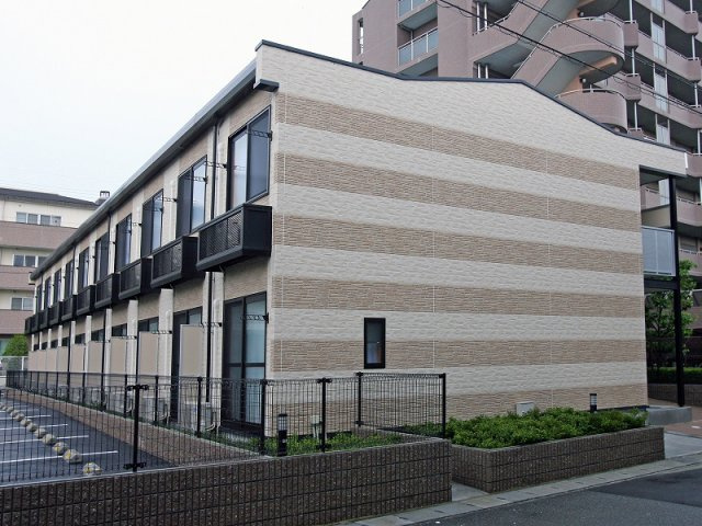 神戸市北区有野中町４丁目のアパート