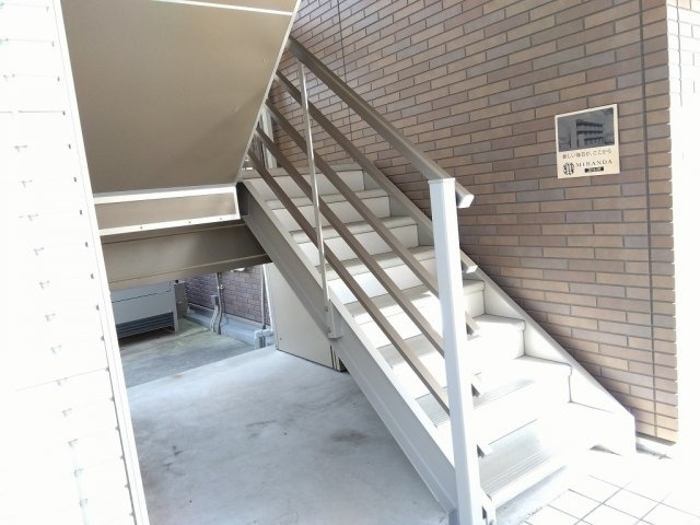 明石市西明石西町２丁目の賃貸マンションのその他