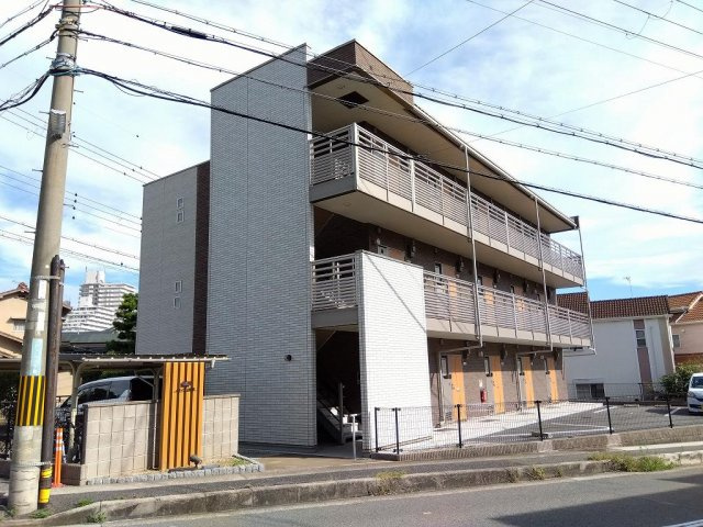 明石市西明石西町２丁目の賃貸マンションの外観