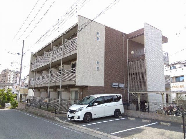 明石市西明石西町２丁目の賃貸マンションの外観