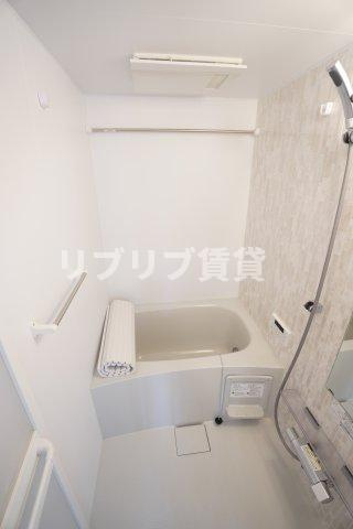 ベルウェル亀岡の浴室