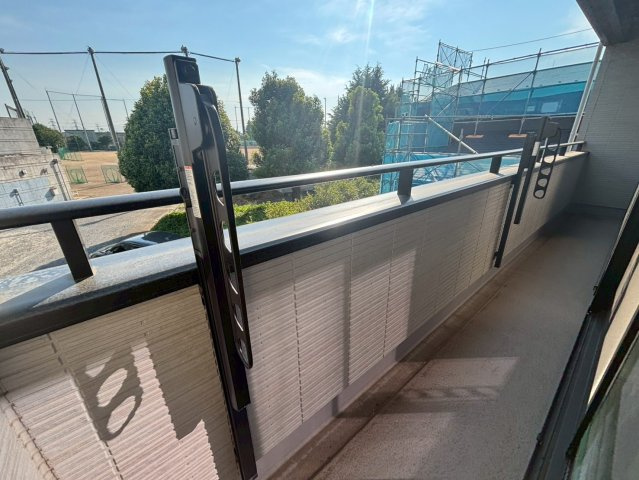 川越市旭町2丁目　築浅未入居戸建　「川越駅」徒歩16分　【大塚小学区】のバルコニー