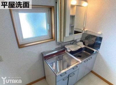 【洗面所】 | 【二世帯住宅～風除室のみ共用です】曙4丁目1-5.6売家