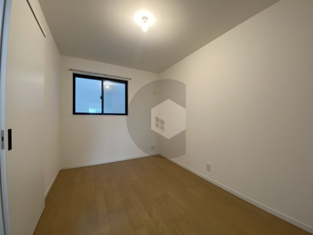 モアナ長瀬の洋室