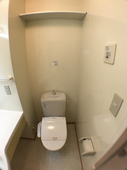 【トイレ】 | リビングタウン石川町 ＡＢ | トイレ（温水洗浄暖房便座）