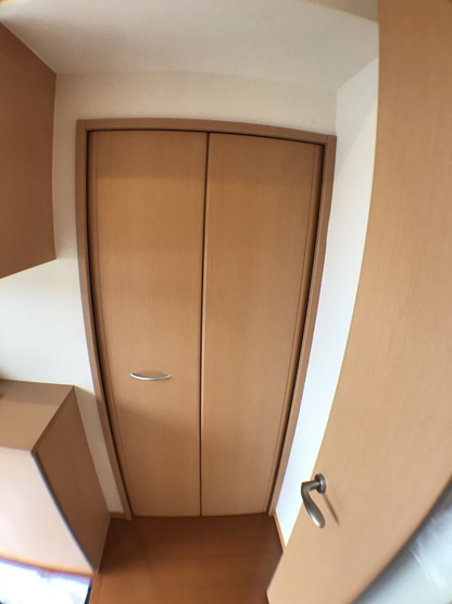 【収納】 | リビングタウン石川町 ＡＢ | 廊下収納（閉）