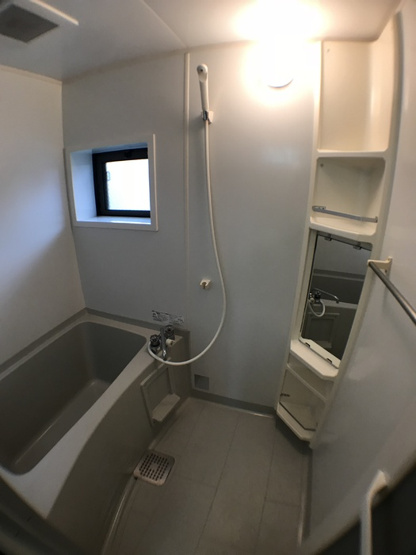 【浴室】 | リビングタウン石川町 ＡＢ | 浴室