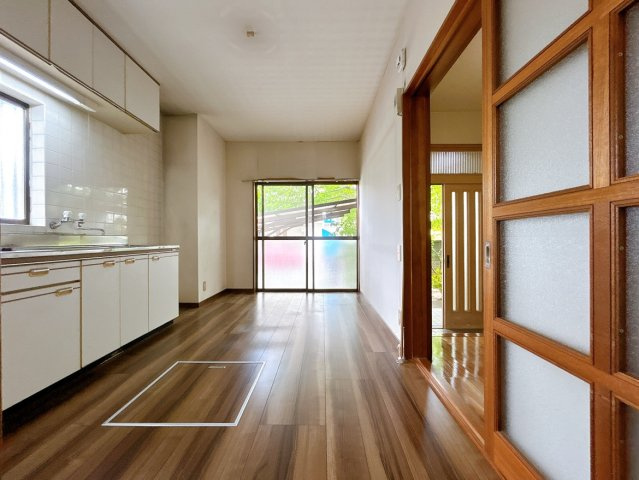 リフォーム中古戸建　一宮市花池2丁目　平成元年築のキッチン