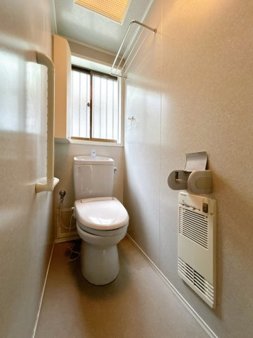 リフォーム中古戸建　一宮市花池2丁目　平成元年築のトイレ