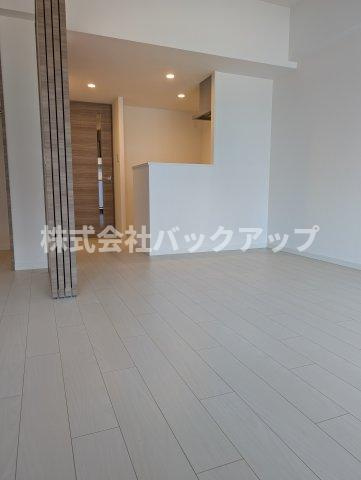 S-RESIDENCE中呉服の居間・リビング