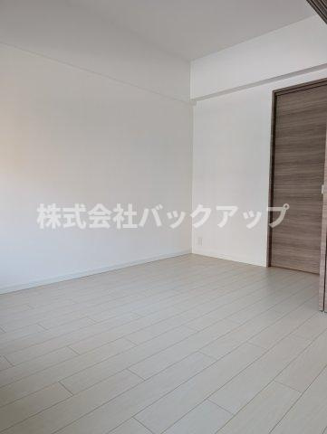 S-RESIDENCE中呉服の居間・リビング