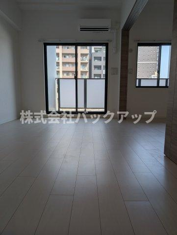 S-RESIDENCE中呉服の居間・リビング