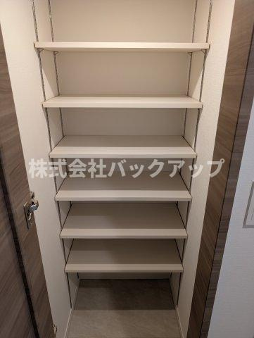 S-RESIDENCE中呉服の収納