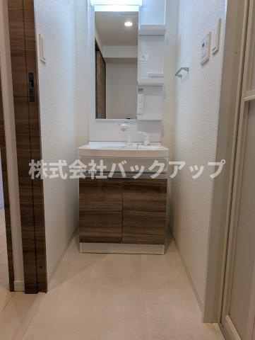 S-RESIDENCE中呉服の玄関