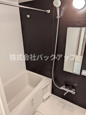 S-RESIDENCE中呉服の浴室