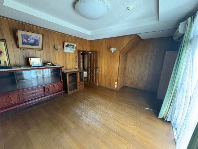 三木市緑が丘町東3丁目　中古の子供部屋