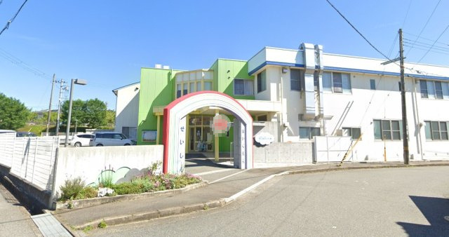 三木市緑が丘町東3丁目　中古の周辺|清心認定こども園