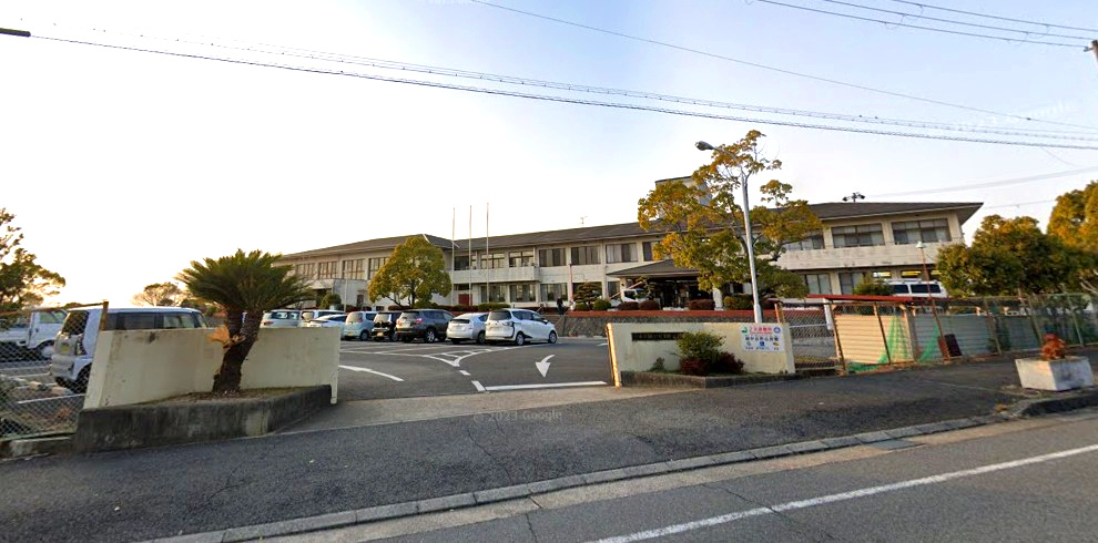 三木市緑が丘町東3丁目　中古の周辺|三木市立緑が丘町公民館