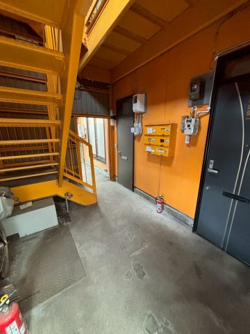 イナヤマコーポラスのロビー