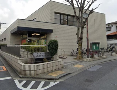 杉並区立成田図書館まで264m