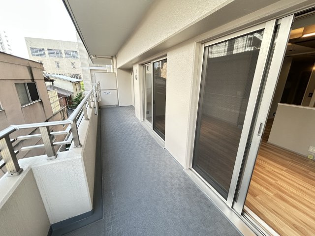 リベール明石相生町のバルコニー