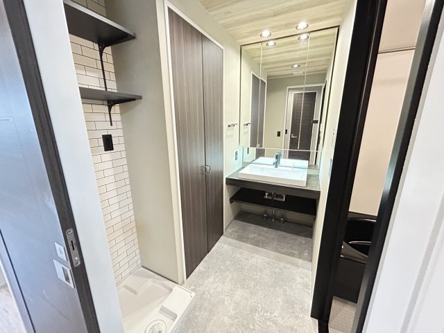 リベール明石相生町の独立洗面台